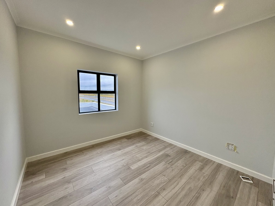 4 Bedroom Property for Sale in Sandown Western Cape